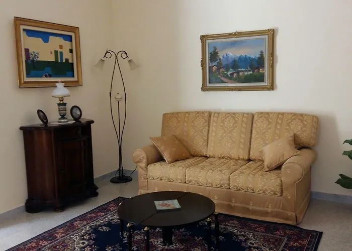 Casa Nonna Rosa 게스트하우스 3*